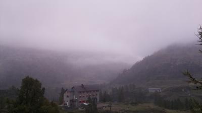immagine della webcam nei dintorni di Piazzatorre: webcam Rifugio Calvi Laghi Gemelli