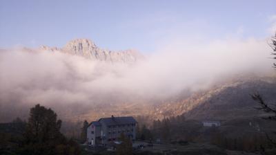 immagine della webcam nei dintorni di Piateda: webcam Rifugio Calvi Laghi Gemelli