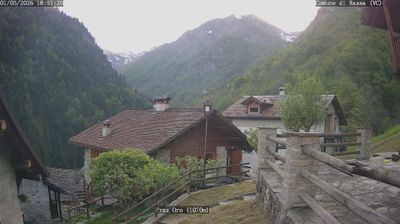 immagine della webcam nei dintorni di Passo dei Salati: webcam Rassa