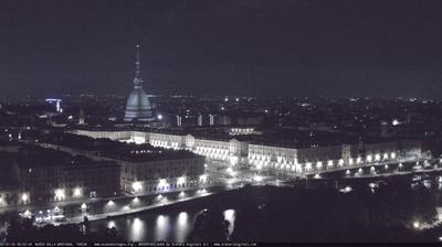 immagine della webcam nei dintorni di Buttigliera d'Asti: webcam Torino