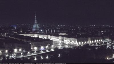 immagine della webcam nei dintorni di Carmagnola: webcam Torino