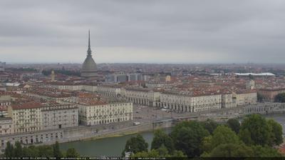 immagine della webcam nei dintorni di Castagneto Po: webcam Torino