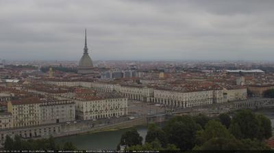 immagine della webcam nei dintorni di San Raffaele Cimena: webcam Torino