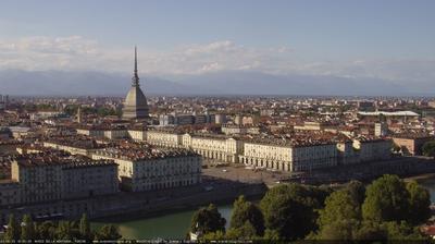 immagine della webcam nei dintorni di San Paolo Solbrito: webcam Torino