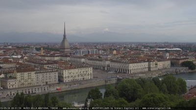immagine della webcam nei dintorni di San Raffaele Cimena: webcam Torino