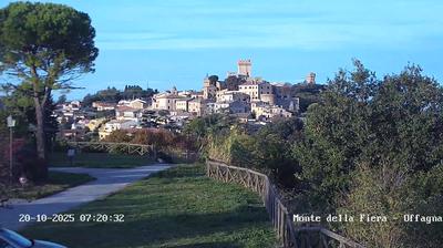 immagine della webcam nei dintorni di Macerata: webcam Offagna