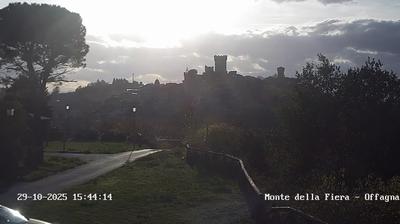 immagine della webcam nei dintorni di Sirolo: webcam Offagna