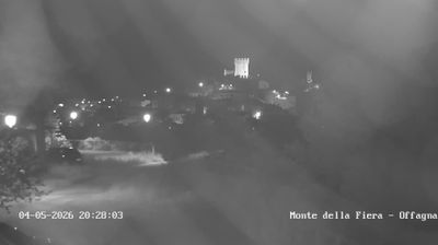immagine della webcam nei dintorni di Maiolati Spontini: webcam Offagna