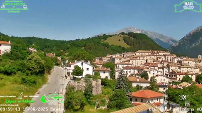 immagine della webcam nei dintorni di Barrea: webcam Civitella Alfedena