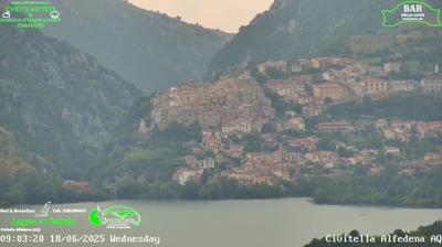 immagine della webcam nei dintorni di Monte Pratello: webcam Civitella Alfedena
