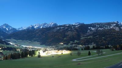 immagine della webcam nei dintorni di Cadipietra: webcam Monguelfo Tesido