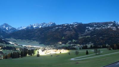 immagine della webcam nei dintorni di Cadipietra: webcam Monguelfo Tesido