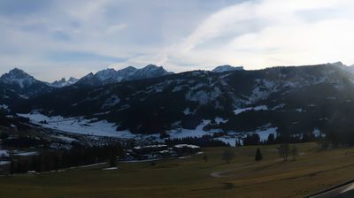 immagine della webcam nei dintorni di Cadipietra: webcam Monguelfo Tesido