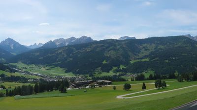 immagine della webcam nei dintorni di Campo Tures: webcam Monguelfo Tesido
