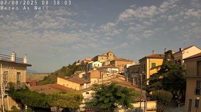 immagine della webcam nei dintorni di San Bartolomeo in Galdo: webcam Savignano Irpino