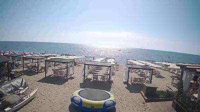 Preview delle webcam di Pisa: Cosmo Beach Club