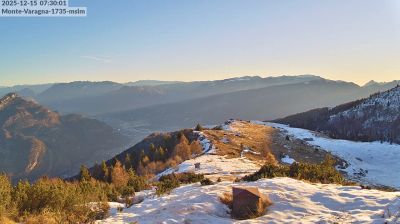 immagine della webcam nei dintorni di Tenno: webcam San Giacomo di Brentonico