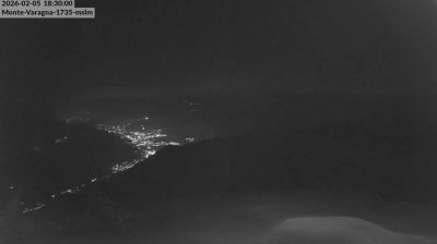 immagine della webcam nei dintorni di Nago-Torbole: webcam San Giacomo di Brentonico