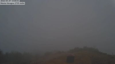 immagine della webcam nei dintorni di Isera: webcam San Giacomo di Brentonico