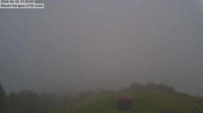 immagine della webcam nei dintorni di Malcesine: webcam San Giacomo di Brentonico