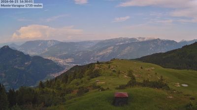 immagine della webcam nei dintorni di Riva del Garda: webcam San Giacomo di Brentonico
