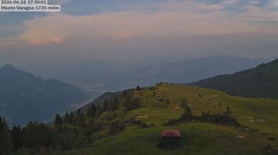 immagine della webcam nei dintorni di Lessinia: webcam San Giacomo di Brentonico