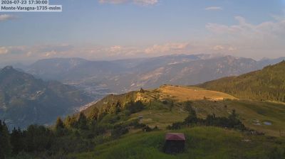 immagine della webcam nei dintorni di Molina di Ledro: webcam San Giacomo di Brentonico