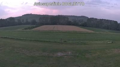 immagine della webcam nei dintorni di Alba: webcam Costigliole d'Asti