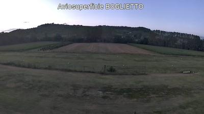 immagine della webcam nei dintorni di Mango: webcam Costigliole d'Asti
