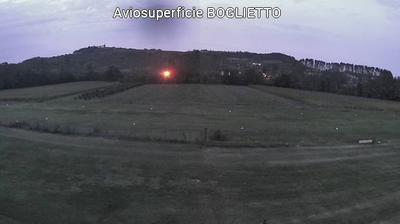 immagine della webcam nei dintorni di Magliano Alfieri: webcam Costigliole d'Asti