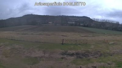 immagine della webcam nei dintorni di Castelnuovo Don Bosco: webcam Costigliole d'Asti
