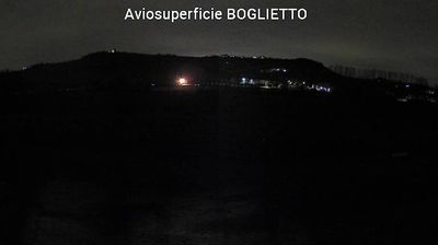 immagine della webcam nei dintorni di Magliano Alfieri: webcam Costigliole d'Asti