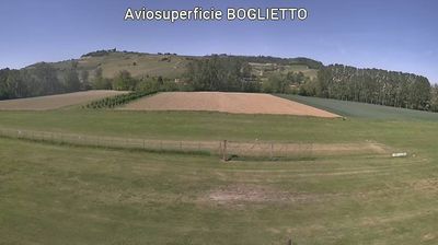 immagine della webcam nei dintorni di Buttigliera d'Asti: webcam Costigliole d'Asti