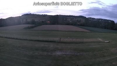 immagine della webcam nei dintorni di Magliano Alfieri: webcam Costigliole d'Asti