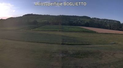 immagine della webcam nei dintorni di Cossano Belbo: webcam Costigliole d'Asti