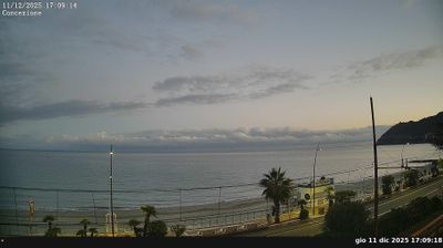 immagine della webcam nei dintorni di Aquila di Arroscia: webcam Laigueglia
