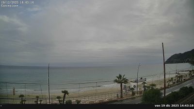 immagine della webcam nei dintorni di Diano Marina: webcam Laigueglia