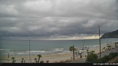 immagine della webcam nei dintorni di Marina Di Andora: webcam Laigueglia