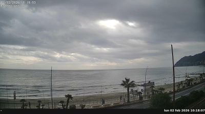 immagine della webcam nei dintorni di Diano Marina: webcam Laigueglia