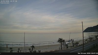 immagine della webcam nei dintorni di San Bartolomeo al Mare: webcam Laigueglia