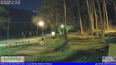 immagine della webcam nei dintorni di Scontrone: webcam Pettorano sul Gizio