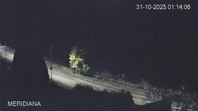 immagine della webcam nei dintorni di Monte Marenzo: webcam Piani Resinelli