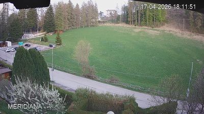 immagine della webcam nei dintorni di Perledo: webcam Piani Resinelli