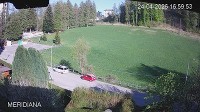 immagine della webcam nei dintorni di Moggio: webcam Piani Resinelli