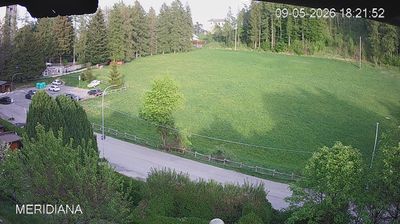 immagine della webcam nei dintorni di San Primo: webcam Piani Resinelli
