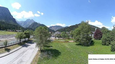 immagine della webcam nei dintorni di Comelico Superiore: webcam Santo Stefano di Cadore