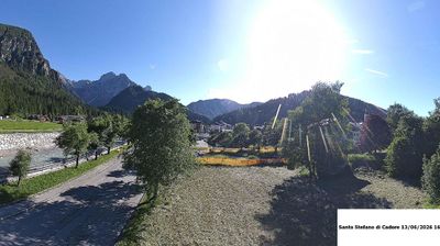 immagine della webcam nei dintorni di Calalzo di Cadore: webcam Santo Stefano di Cadore