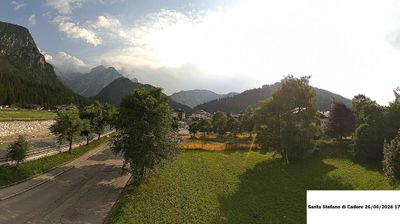 immagine della webcam nei dintorni di Auronzo di Cadore: webcam Santo Stefano di Cadore