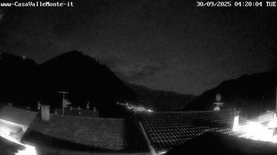 immagine della webcam nei dintorni di Casasco d'Intelvi: webcam Cusino