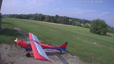 immagine della webcam nei dintorni di Castagneto Po: webcam Castelnuovo Don Bosco